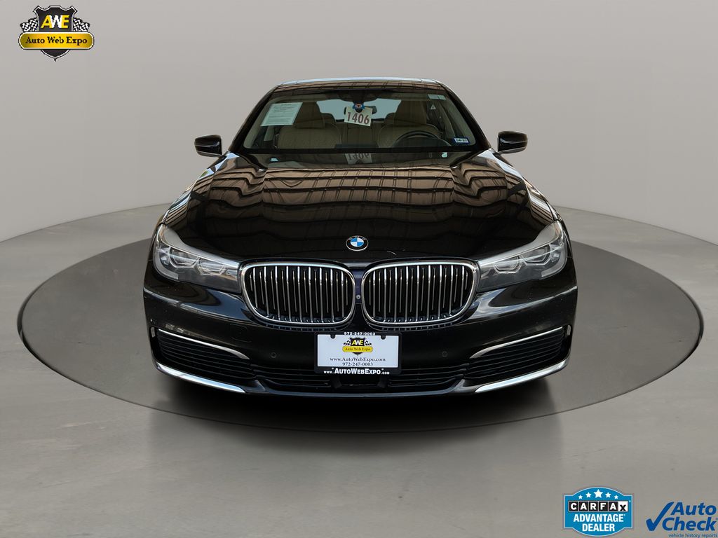 bmw 7 series 2019 WBA7E4C50KGV70022 image bmw 7 series 2019 WBA7E4C50KGV70022 image